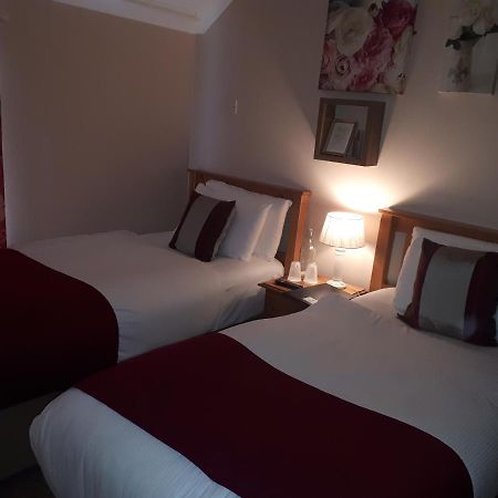Jim Mcgee'S Hotel Wexford Bagian luar foto
