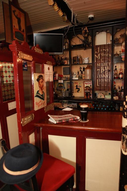 Jim Mcgee'S Hotel Wexford Bagian luar foto
