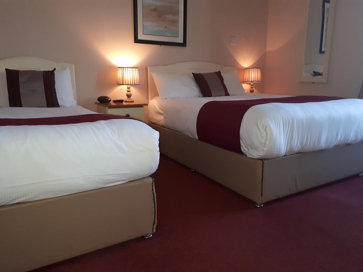 Jim Mcgee'S Hotel Wexford Bagian luar foto