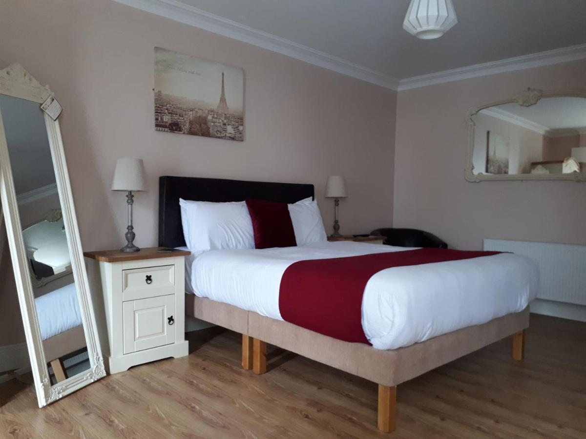 Jim Mcgee'S Hotel Wexford Bagian luar foto