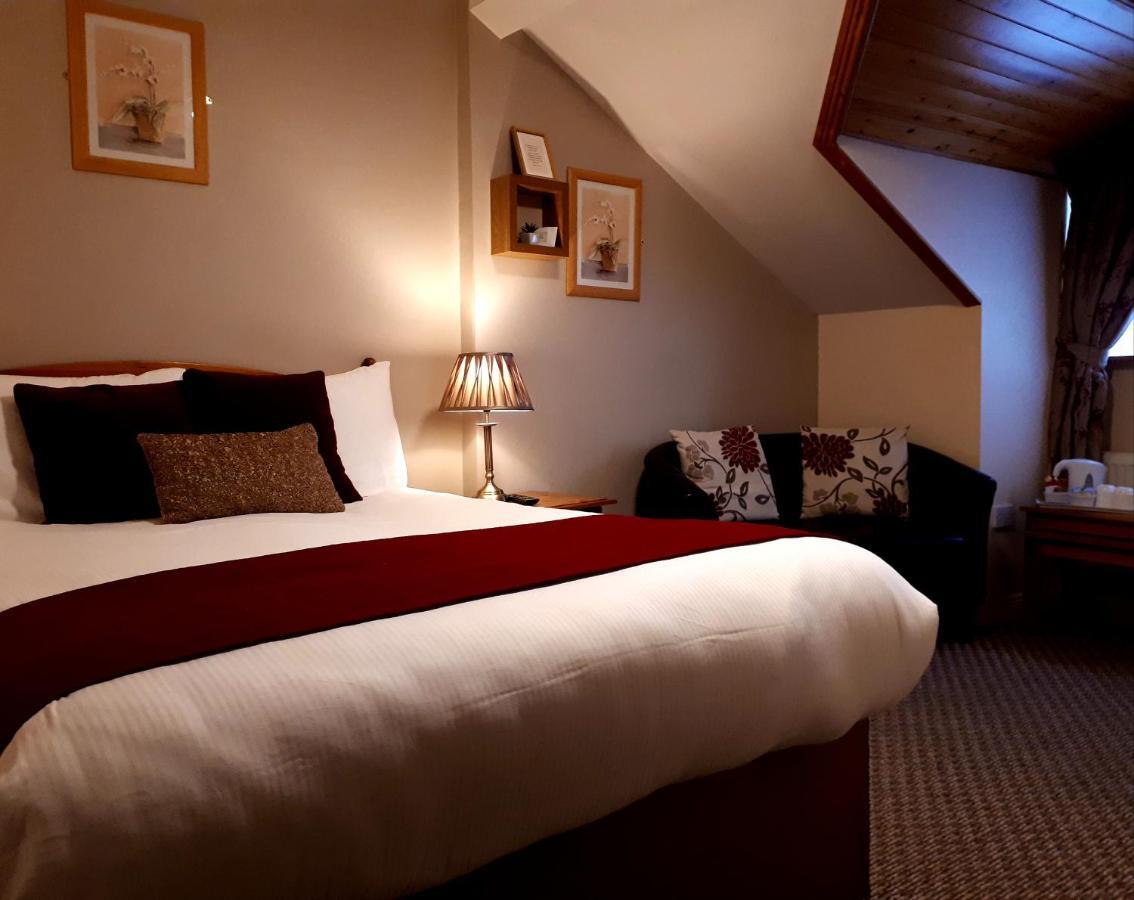 Jim Mcgee'S Hotel Wexford Bagian luar foto
